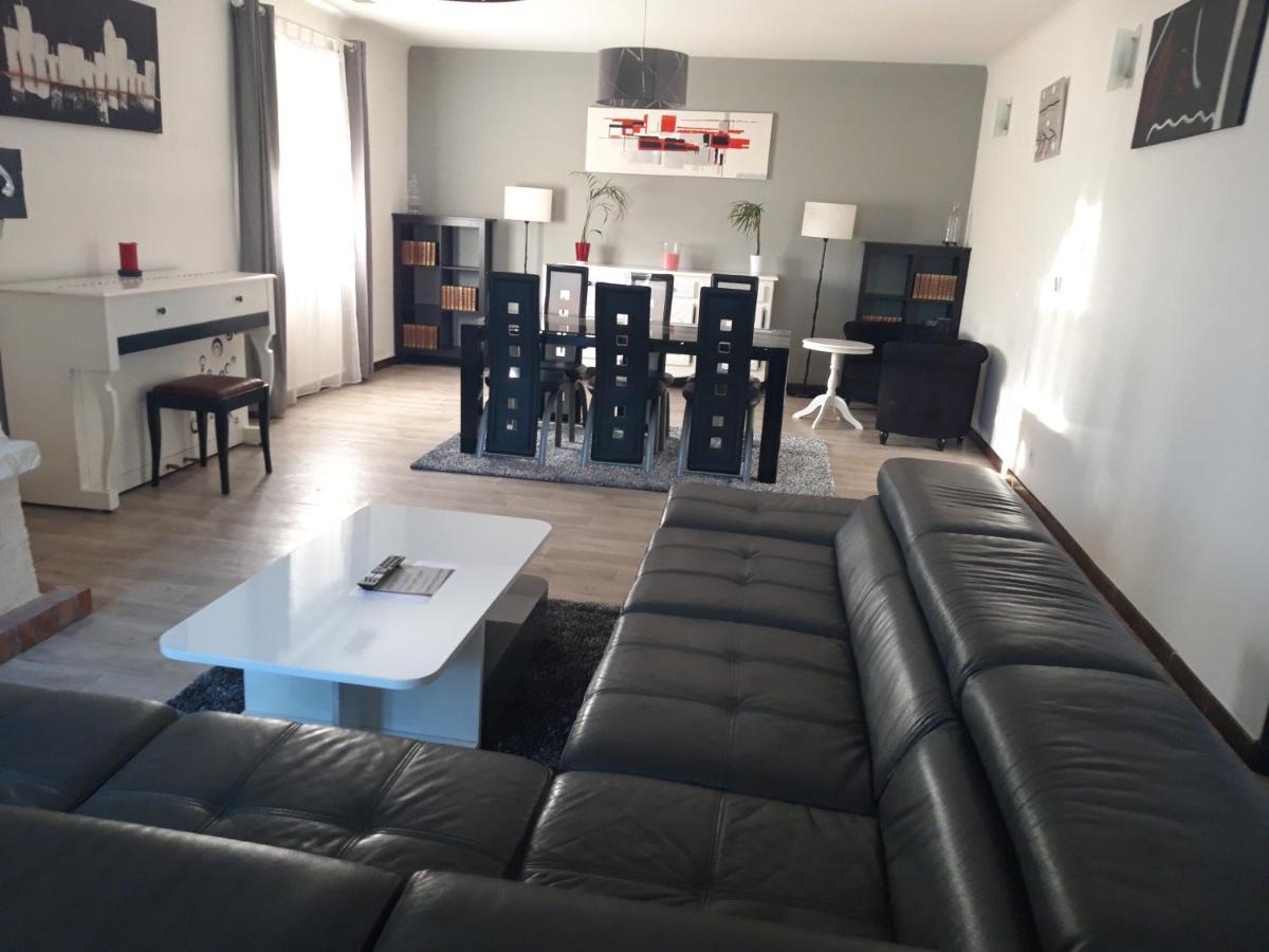 La Maison De Vacances 3 Chambres سوسيه-لي-بان المظهر الخارجي الصورة